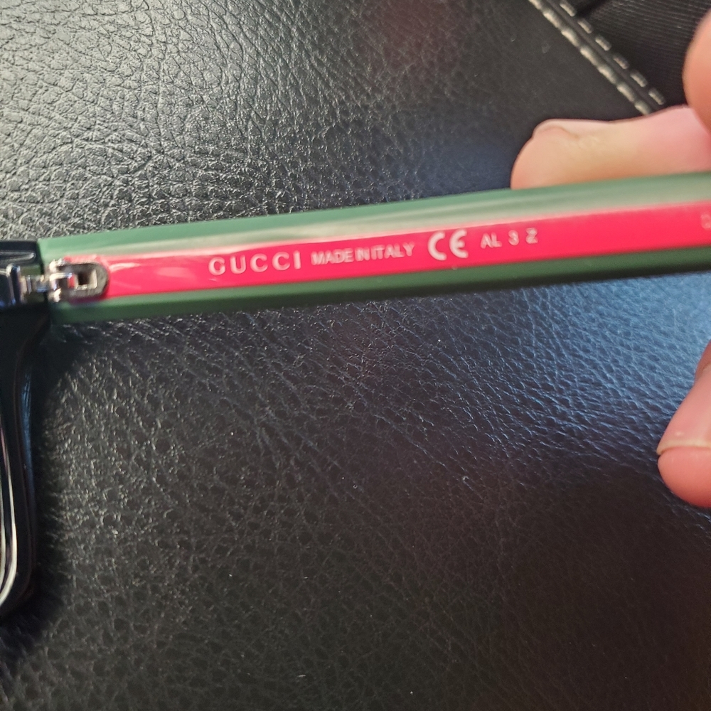 Gucci sunglasses. Polarized - Picture 4 of 7